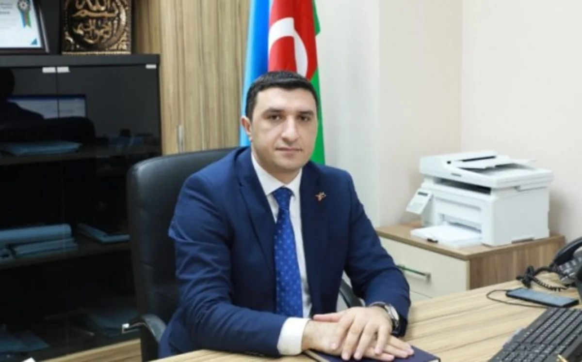 Elxan Mikayilov at an event